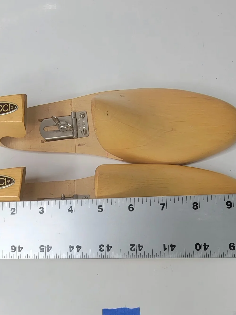 Gucci Vintage D. Mackay. New York Adjustable Wooden Shoe Tree Stretchers